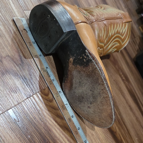 Nocona Tan Leather Cowboy Boots - Picture 12 of 12